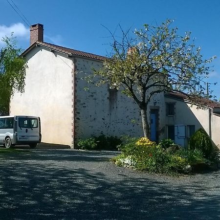 לינה וארוחת בוקר Vendrennes Chez Florymarysol מראה חיצוני תמונה